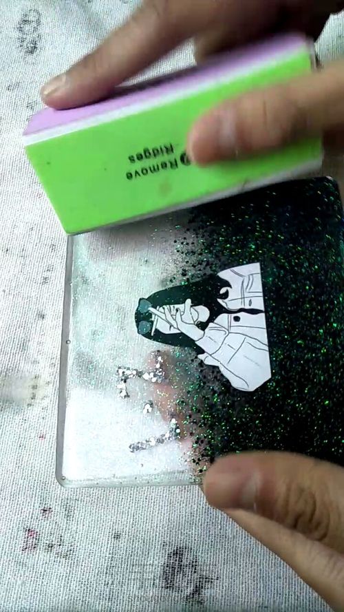 原宿风滴胶压板 第10步