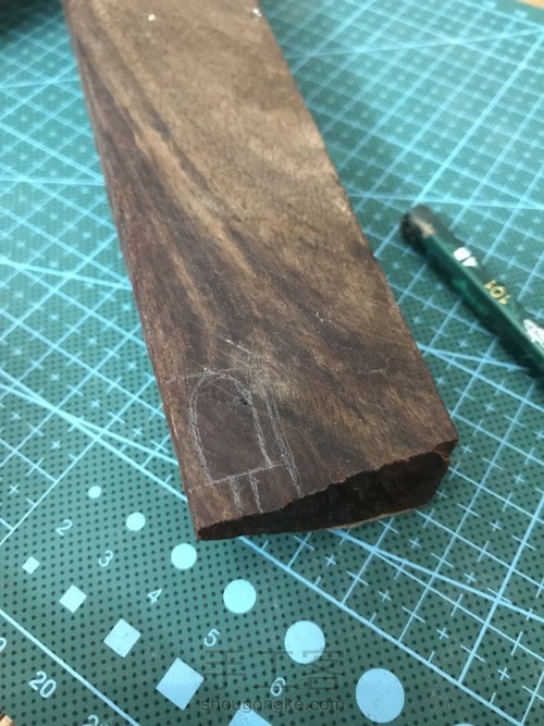 大夏天的，吃个冰棒美滋滋 第1步