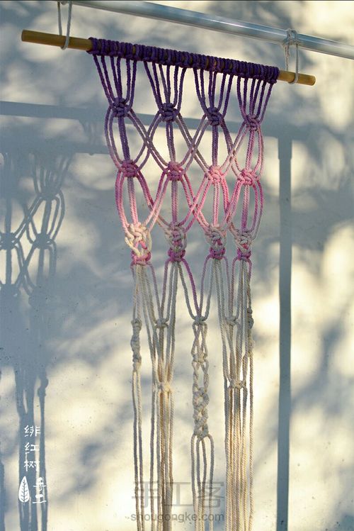 【小轩窗】简单吉瑞的Macrame 编织挂毯 第1步