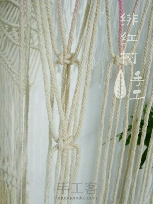 【小轩窗】简单吉瑞的Macrame 编织挂毯 第23步