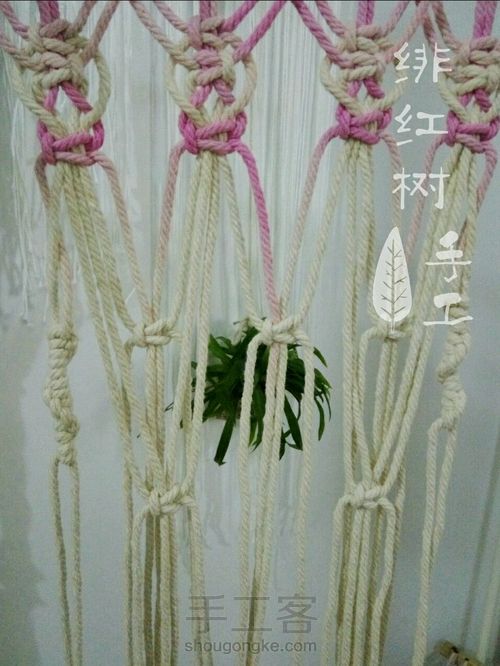 【小轩窗】简单吉瑞的Macrame 编织挂毯 第26步