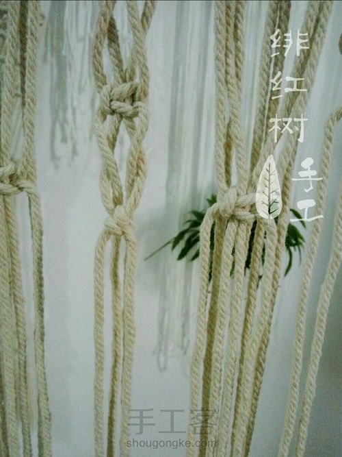 【小轩窗】简单吉瑞的Macrame 编织挂毯 第28步