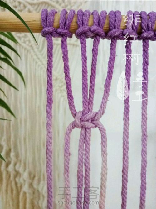 【小轩窗】简单吉瑞的Macrame 编织挂毯 第7步