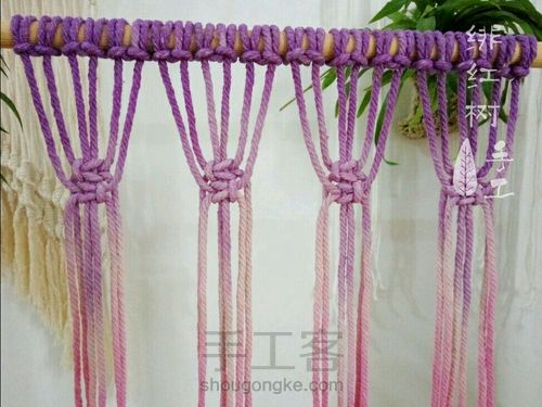 【小轩窗】简单吉瑞的Macrame 编织挂毯 第9步