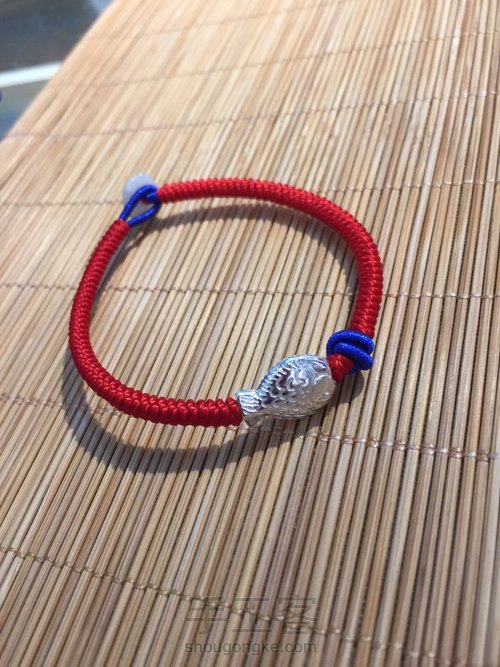 前后都好看的简单手绳 第1步