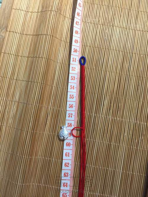 前后都好看的简单手绳 第5步