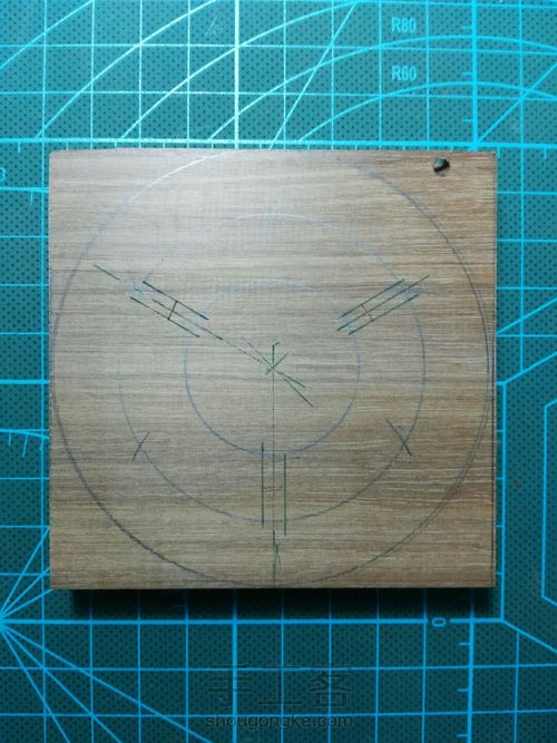 制作一个三条腿的圆凳 第9步