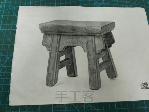 做一个微型仿古带牙板小凳子 第1步
