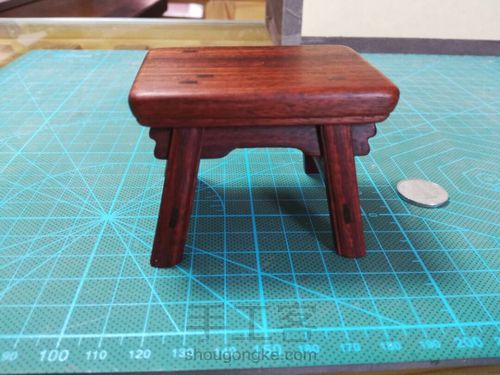 做一个微型仿古带牙板小凳子 第13步