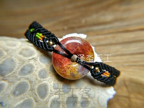 珊瑚玉平安扣手链 男女通用款 第1步