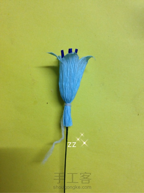 皱纹纸龙胆花制作方法 第5步