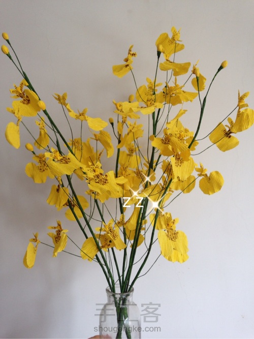 皱纹纸跳舞兰制作方法 第11步