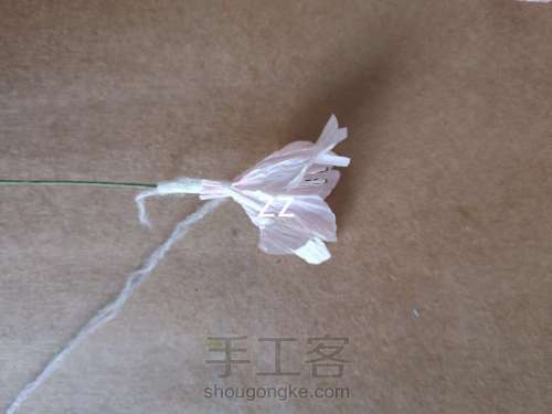 皱纹纸樱花的制作方法 第9步