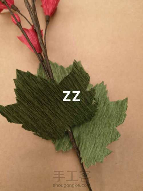 皱纹纸珊瑚钟制作方法 第20步