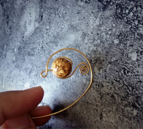 满粒黄金小吊坠 第4步