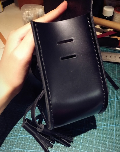 油蜡皮流苏小包包 深秋的文艺范儿 第11步