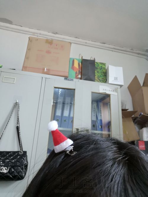 喜M—DIY，给我家，小铁的伙伴们做的圣诞迷你帽😁 第7步