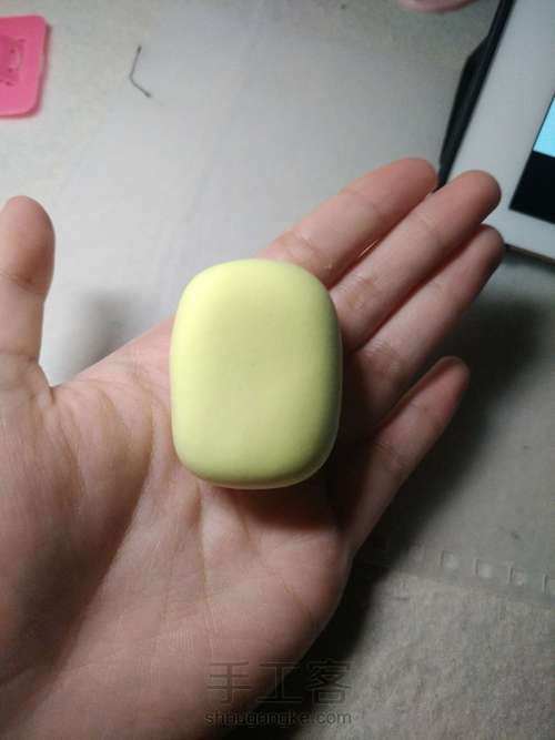 海绵宝宝粘土基础教程 第3步