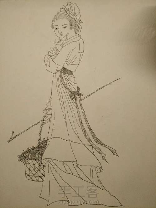 线描古风侍女图绘画过程 第1步