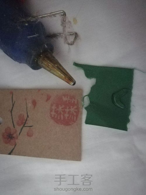 热熔胶做樱桃发饰贴片 第4步