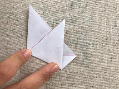 樱花形状剪纸拖板 第7步