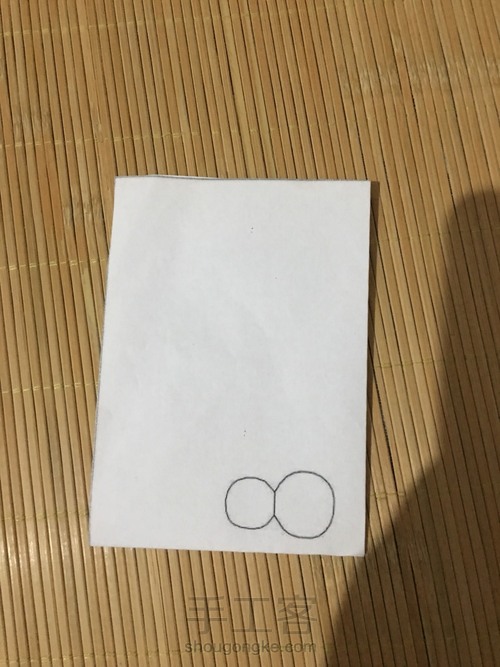 【原创】轻便妈咪包抽绳背包包 第1步
