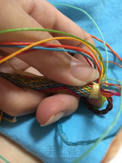 【🌸未央ૢ🌸】一款简单手绳+挂件 第8步