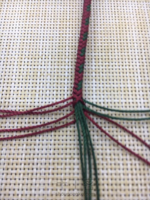 【🌸未央ૢ🌸】一款简单手绳 第7步