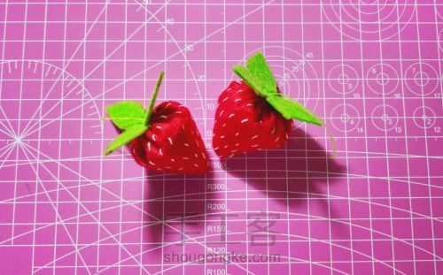 可爱的不织布小草莓🍓 第7步