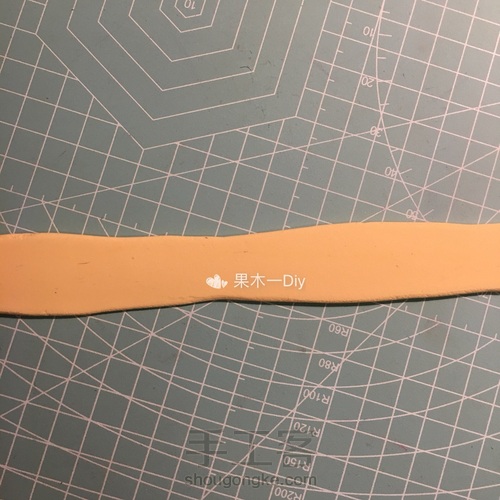 粘土圣诞老人便当🍱冰箱贴 第3步