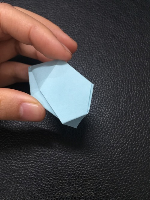 高跟鞋折纸教程 第25步