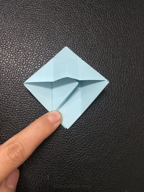 高跟鞋折纸教程 第39步