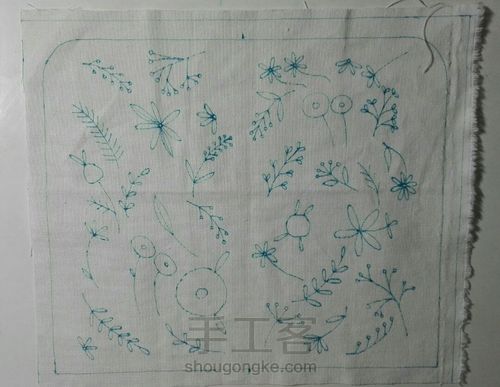 刺绣布艺直角口金包 第4步