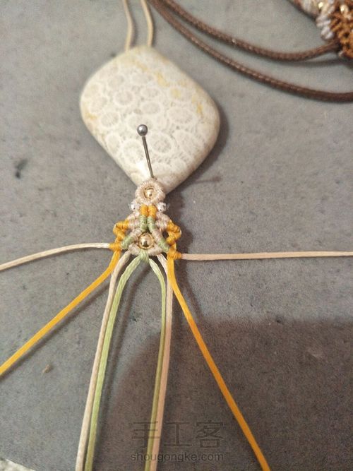 吊坠扣头 第29步
