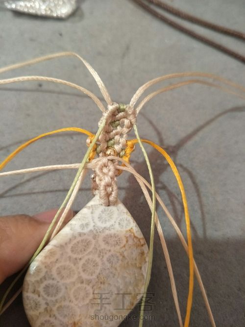 吊坠扣头 第52步