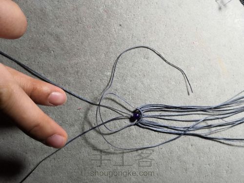 一款调节扣 第6步