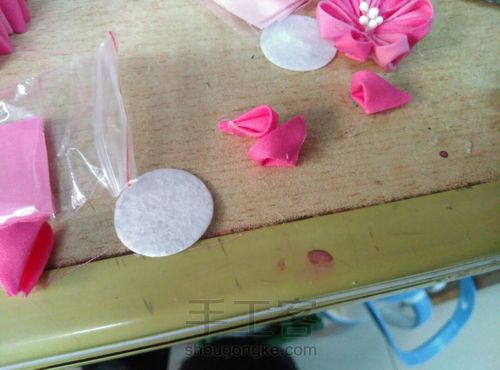 新手可做 略有个性的和风花 稍费时 第9步