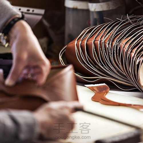 一双鞋、一种染色、一种护理、一种穿着 第9步