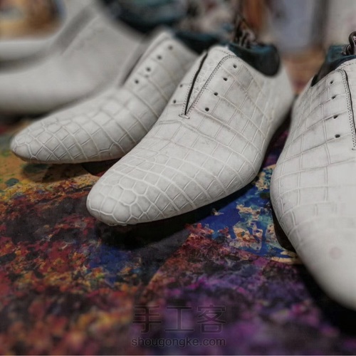 一双鞋、一种染色、一种护理、一种穿着 第24步