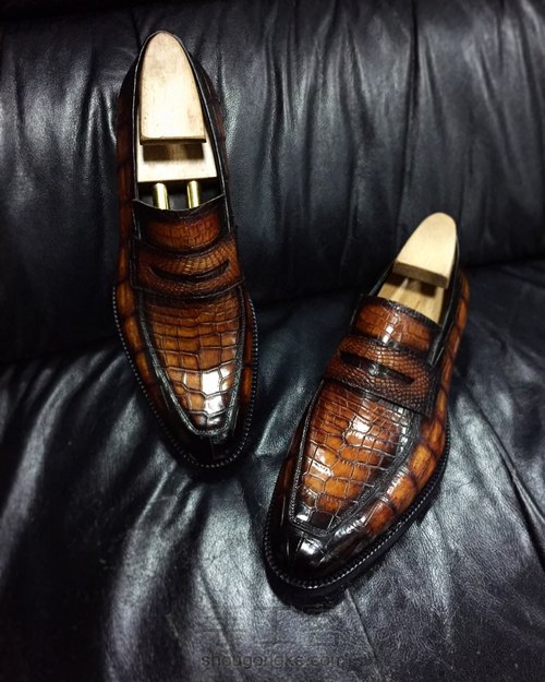 一双鞋、一种染色、一种护理、一种穿着 第35步