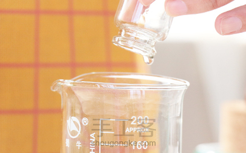 【青荷-集琼藻】玫瑰沁肤水 第11步