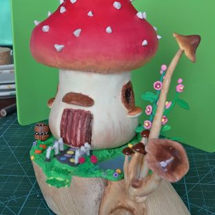 可爱的蘑菇房子