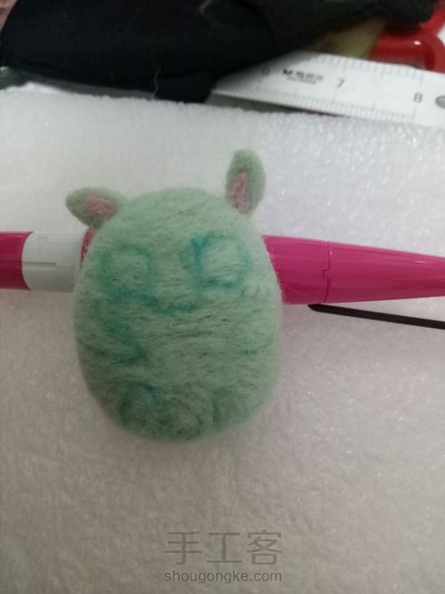 羊毛毡小动物胸针大集合(二) 第26步