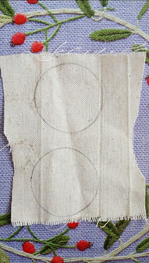 清新可爱的刺绣小吊件 第1步