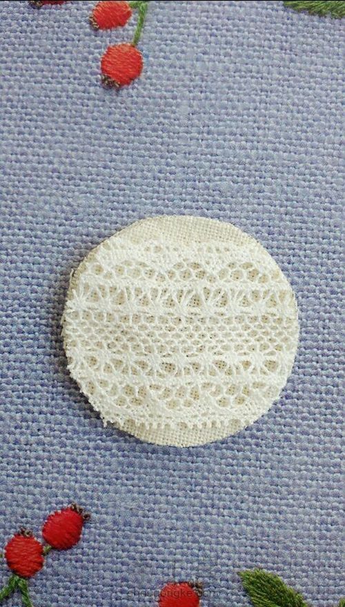 清新可爱的刺绣小吊件 第5步