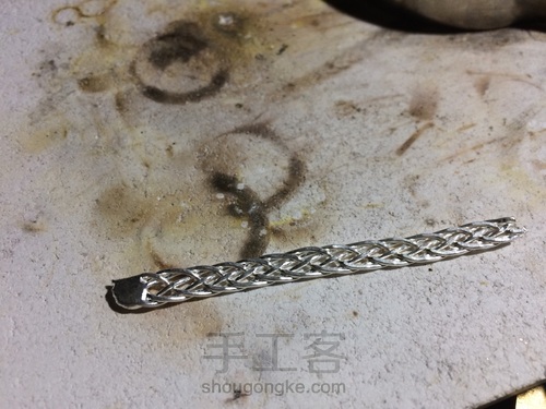 素雅手工六股辫纯银戒 第3步