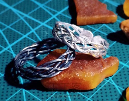 素雅手工六股辫纯银戒 第7步