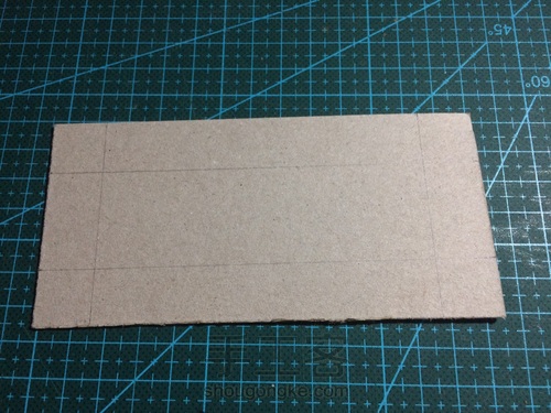 【原创】简单美观的小礼盒 第3步