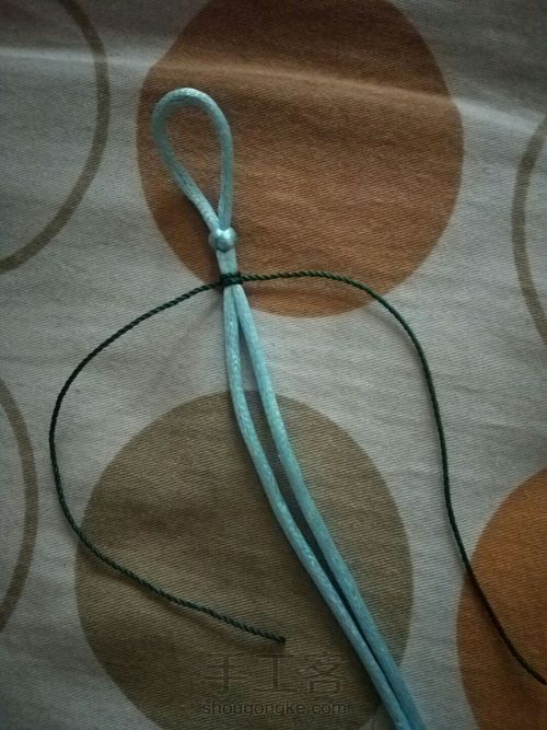 可爱的小叶子挂件 第3步