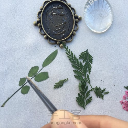 干花宝石项链 第5步